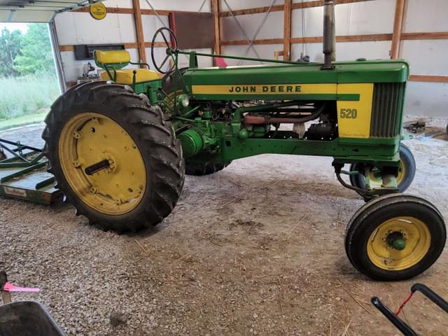 Image of John Deere 520 equipment image 3