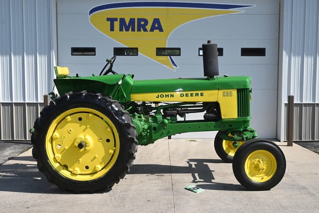 Image of John Deere 530 equipment image 2