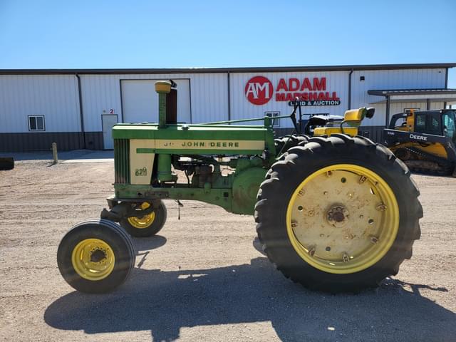Image of John Deere 620 equipment image 4