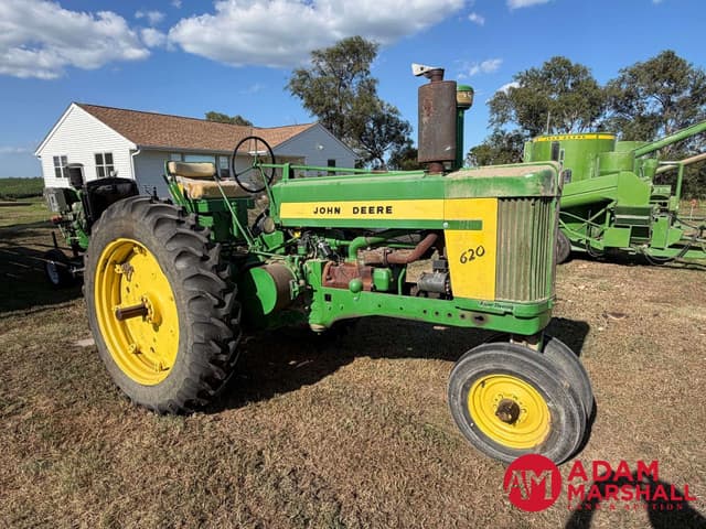 Image of John Deere 620 equipment image 1