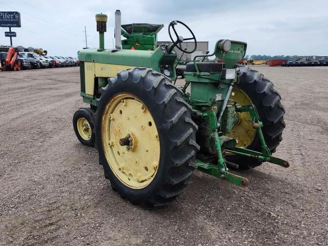 Image of John Deere 630 equipment image 2