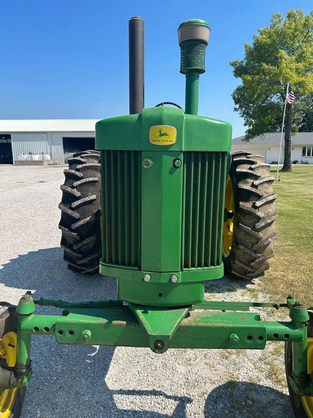 Image of John Deere 720 equipment image 2