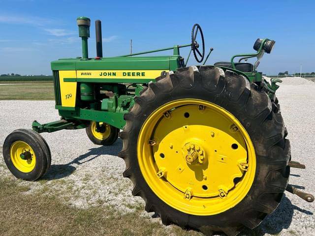 Image of John Deere 720 equipment image 4