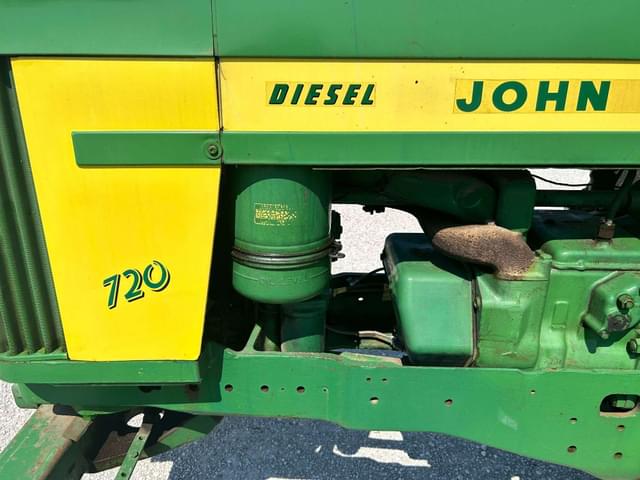 Image of John Deere 720 equipment image 3