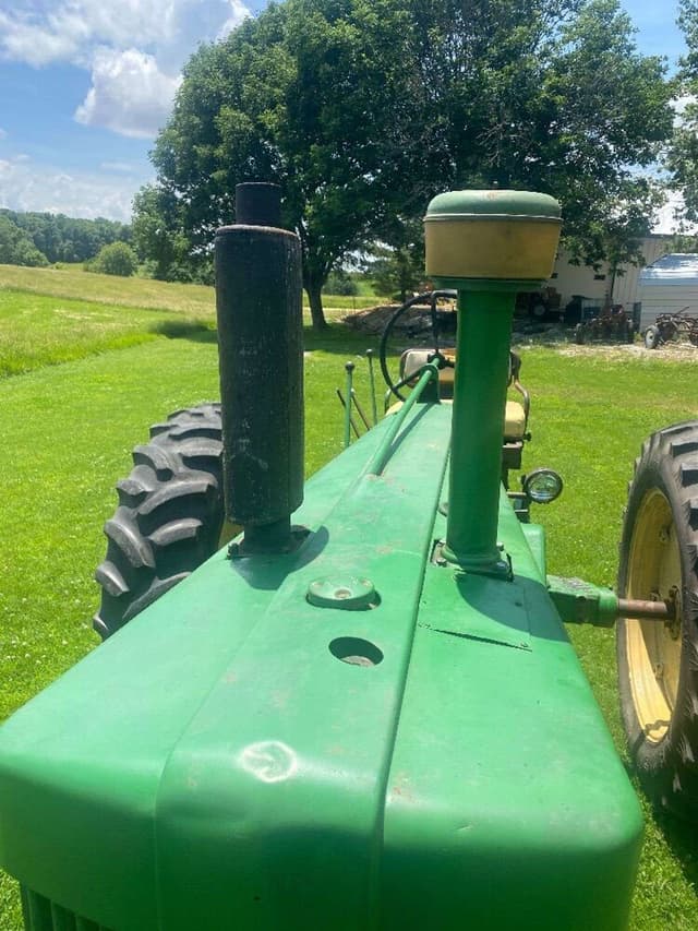 Image of John Deere 720 equipment image 4
