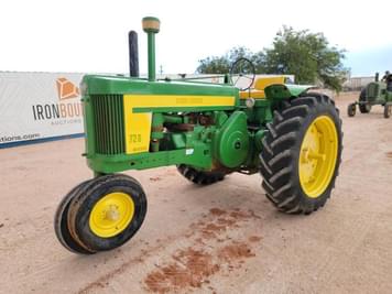 Main image John Deere 720