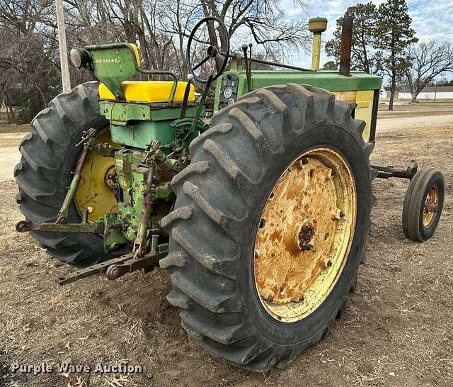 Image of John Deere 720 equipment image 4