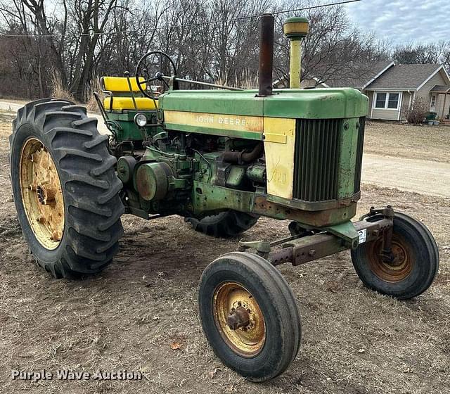 Image of John Deere 720 equipment image 2