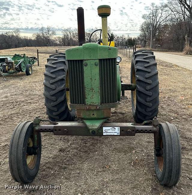 Image of John Deere 720 equipment image 1