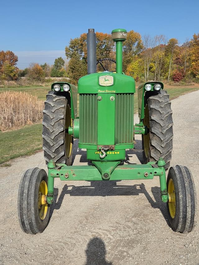 Image of John Deere 730 equipment image 1