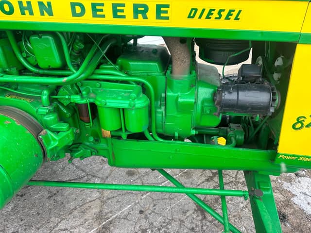 Image of John Deere 820 equipment image 3