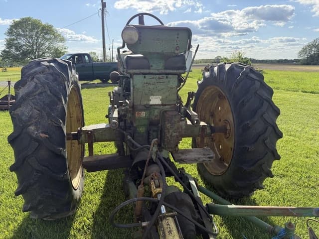 Image of John Deere 620 equipment image 4