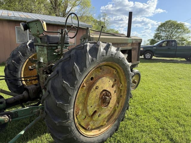 Image of John Deere 620 equipment image 2