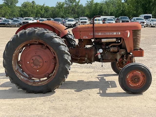 Image of Massey Ferguson 65 equipment image 3