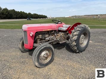 Main image Massey Ferguson TO-35