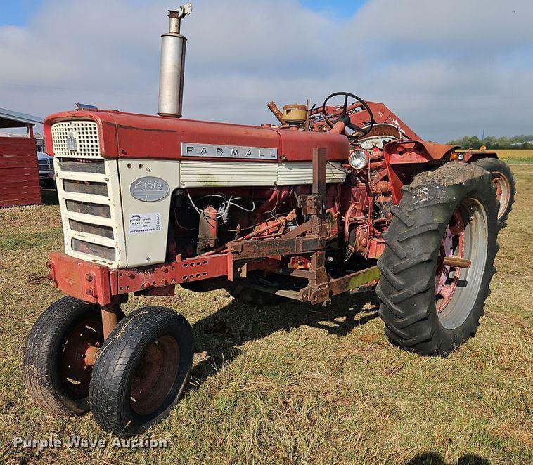 Image of Farmall 460 Primary image