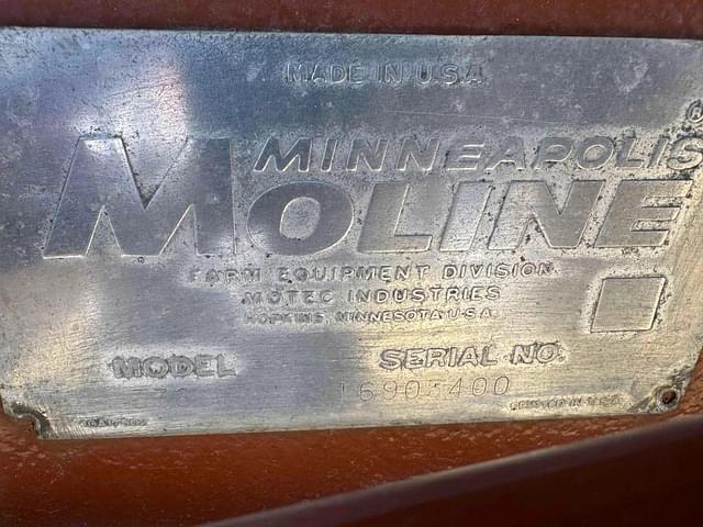 Image of Minneapolis-Moline M-5 equipment image 4