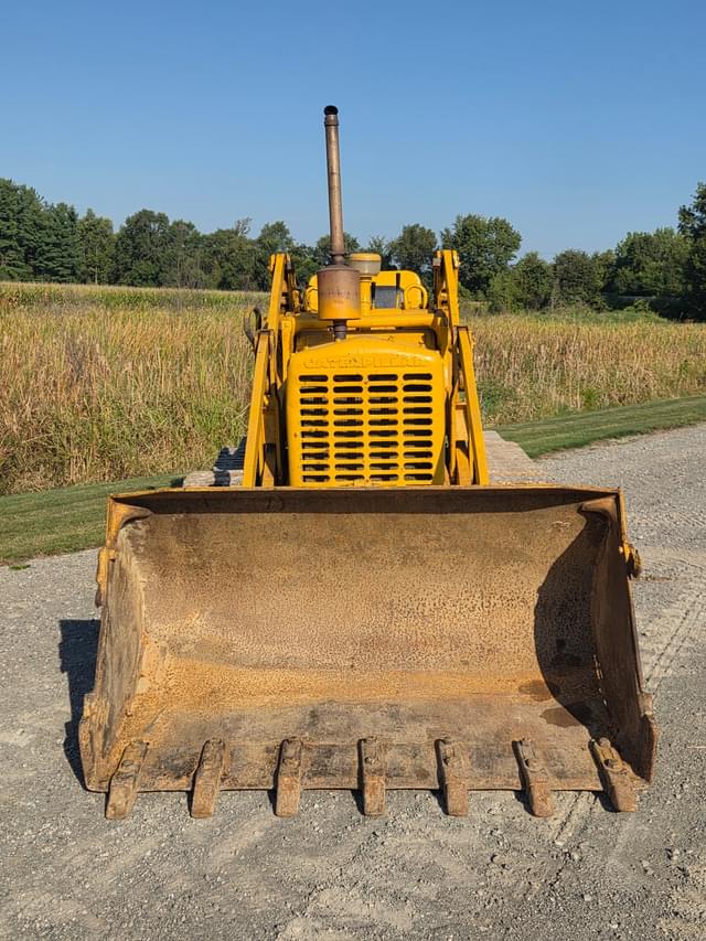 Image of Caterpillar 933 equipment image 1