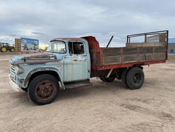 Main image Dodge 500