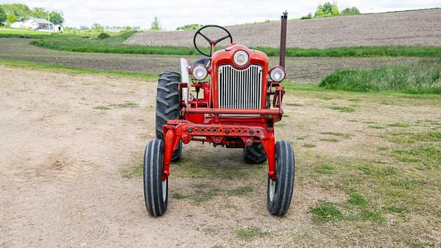 Image of Ford 601 equipment image 4