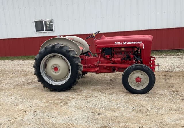Image of Ford 641 equipment image 4