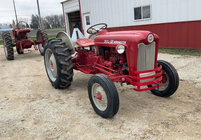 Image of Ford 641 equipment image 3