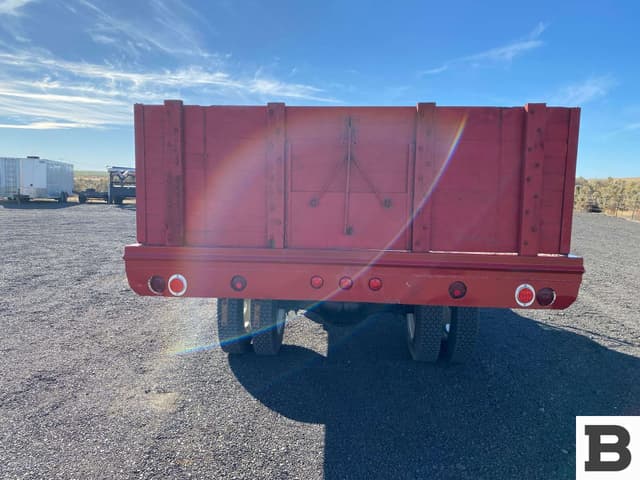 Image of GMC 370 equipment image 4