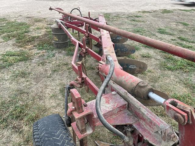 Image of International Harvester 550 equipment image 1