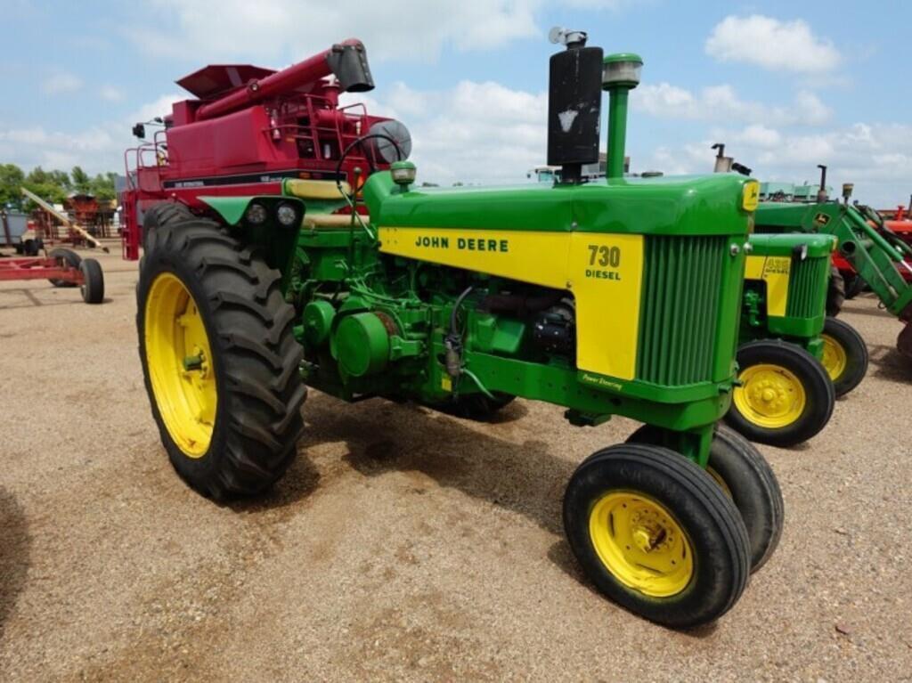 Image of John Deere 730 Primary image