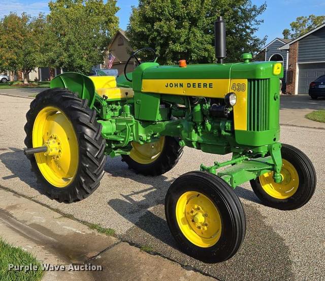 Image of John Deere 430 equipment image 2