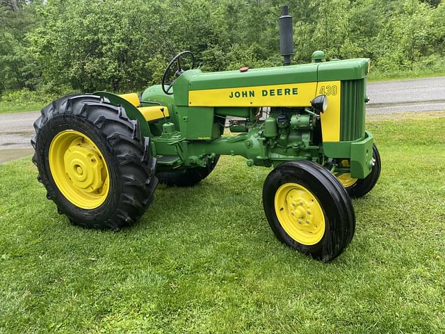Image of John Deere 430 equipment image 4