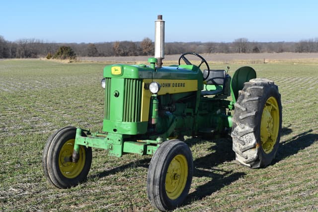 Image of John Deere 430W equipment image 2