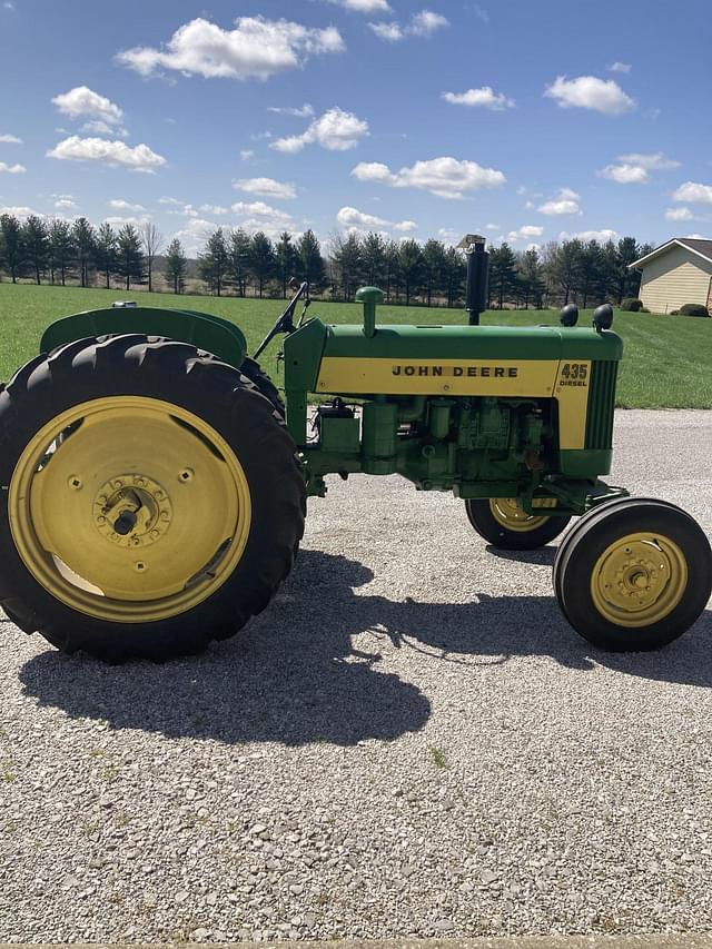 Image of John Deere 435 equipment image 1