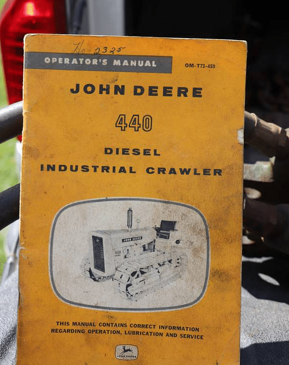 Image of John Deere 440 equipment image 1