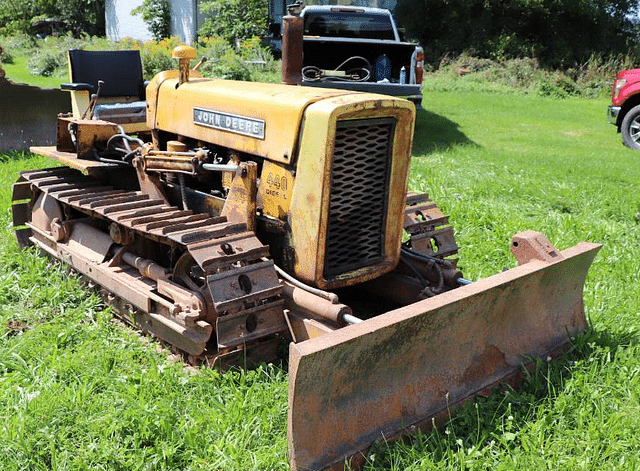 Image of John Deere 440 equipment image 2