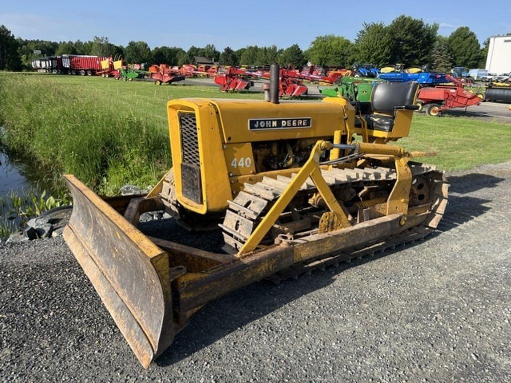 Image of John Deere 440C Primary image