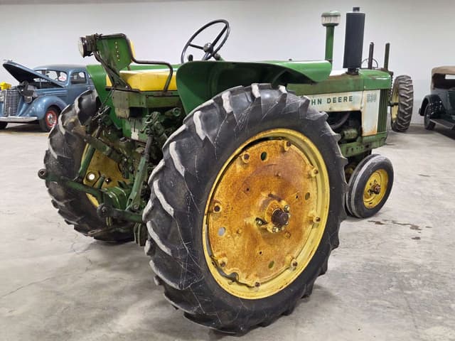 Image of John Deere 530 equipment image 4