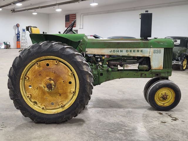 Image of John Deere 530 equipment image 3