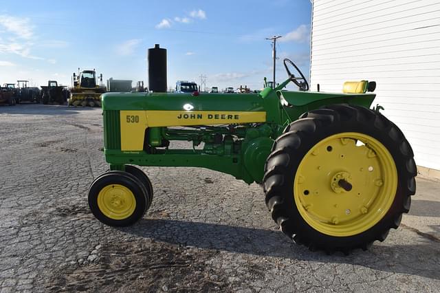 Image of John Deere 530 equipment image 2