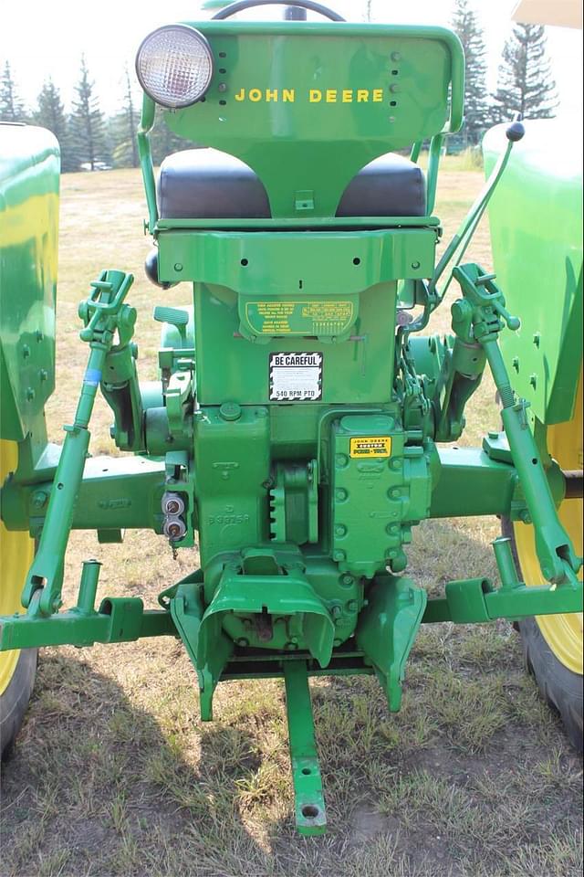 Image of John Deere 530 equipment image 3