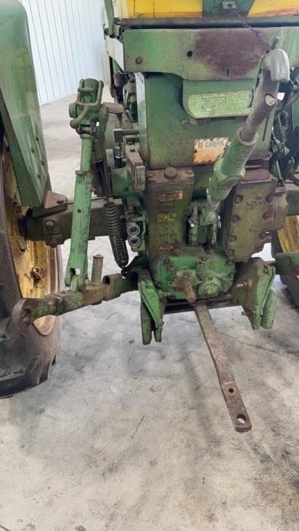 Image of John Deere 530 equipment image 4