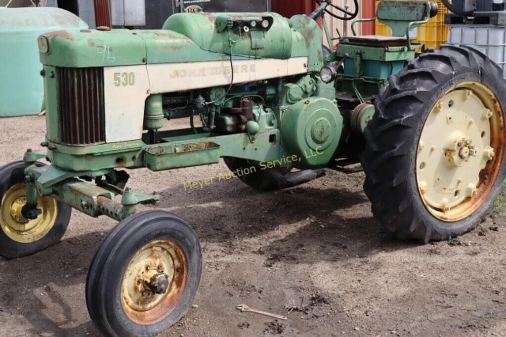 Image of John Deere 530 Primary image