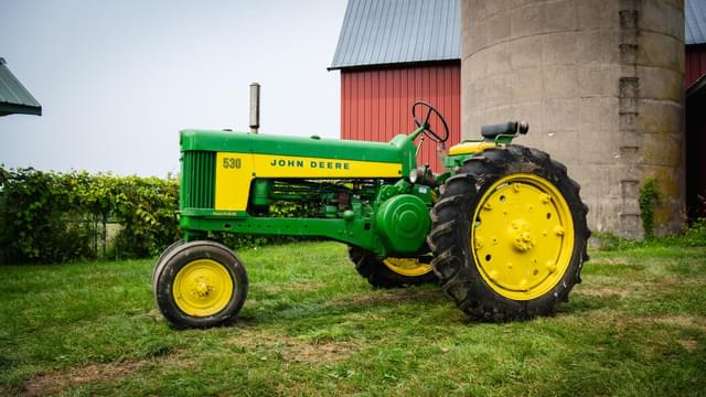 Image of John Deere 530 equipment image 1
