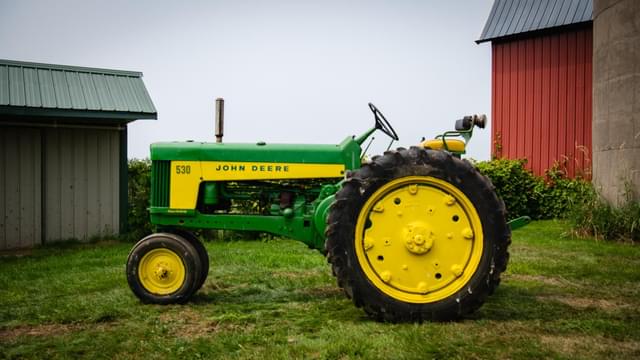 Image of John Deere 530 equipment image 2