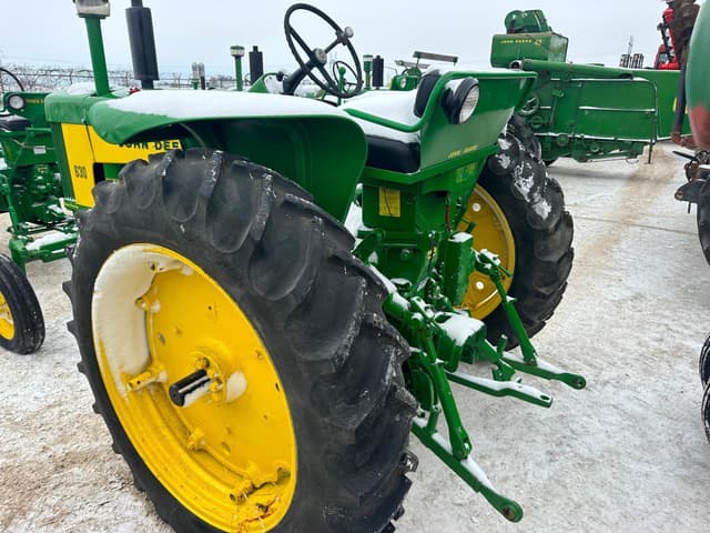 Image of John Deere 630 equipment image 2