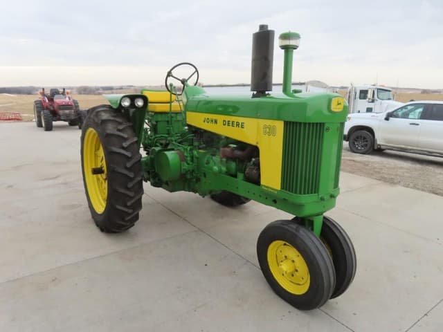 Image of John Deere 630 equipment image 3