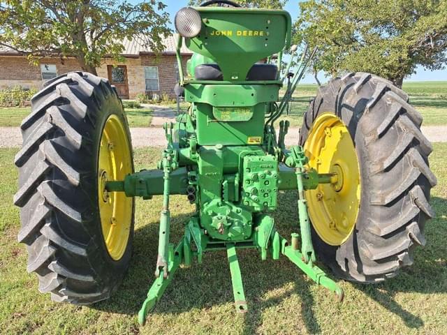 Image of John Deere 630 equipment image 3
