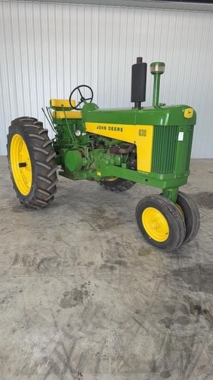 1959 John Deere 630 Equipment Image0