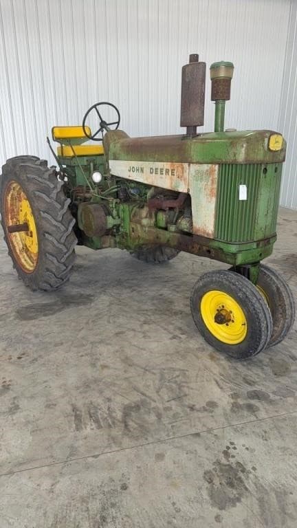 Image of John Deere 630 Primary image