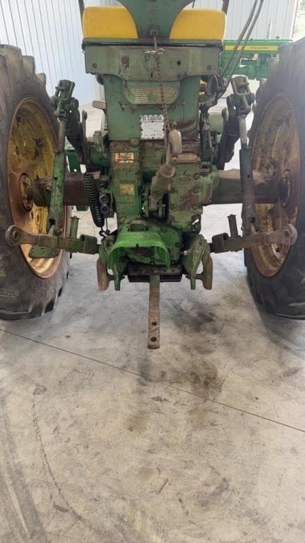Image of John Deere 630 equipment image 4